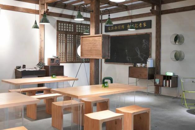 在私人影院影院，怎么“看戏”？